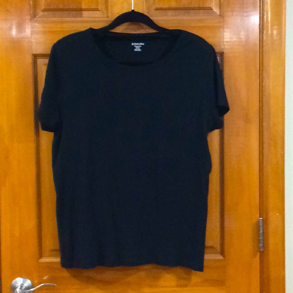 St John’s Bay tee shirt, black, size XL